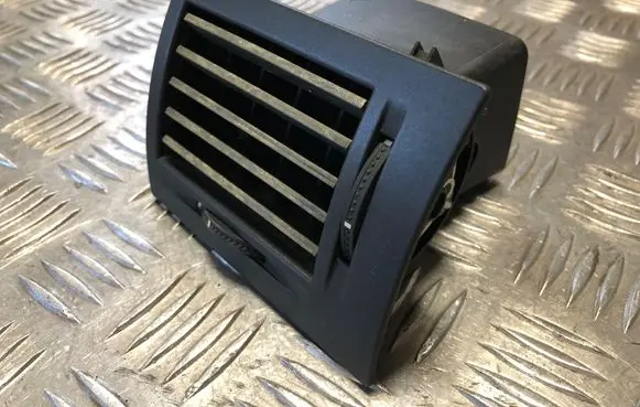 Opel Meriva A Dash center air vent grill 464652911 2892002