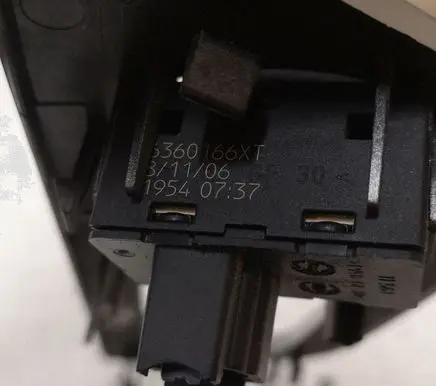 Peugeot 407 Electric window control switch 96360166XT