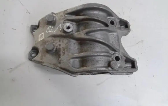 Mercedes-Benz GLA W156 X156 Other engine part A6512200131