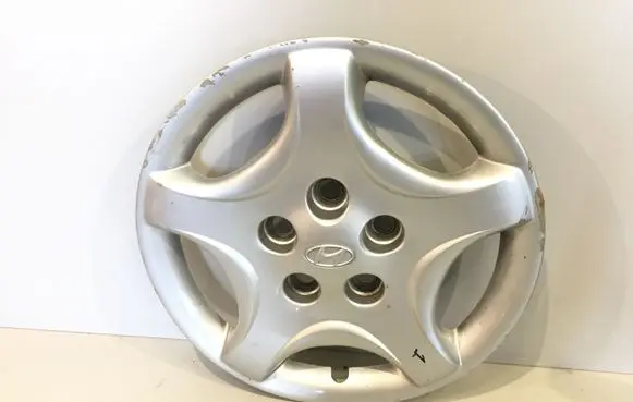 Hyundai Trajet R15 wheel hub/cap/trim 529603A010