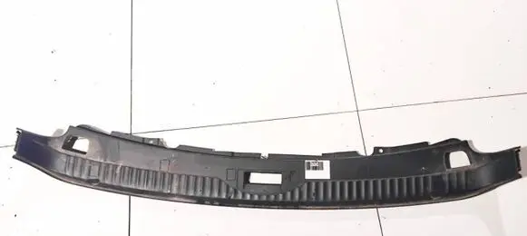 Other trunk/boot trim element