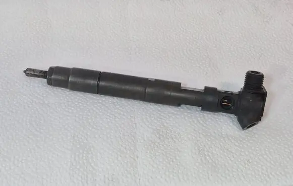Mercedes-Benz B W246 W242 Fuel injector 28230891 1206801403853 TUE973AS2Y