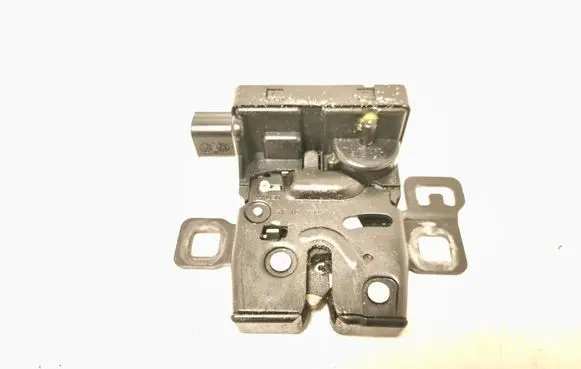 Land Rover Range Rover Sport L320 Tailgate window lock/catch/latch 