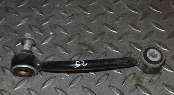 Front anti-roll bar/stabilizer link