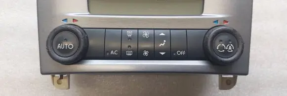 Renault Laguna II Climate control unit 8200181132D