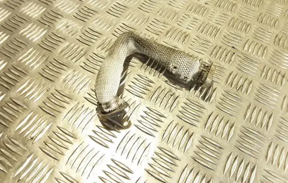 Volkswagen Phaeton EGR valve line/pipe/hose