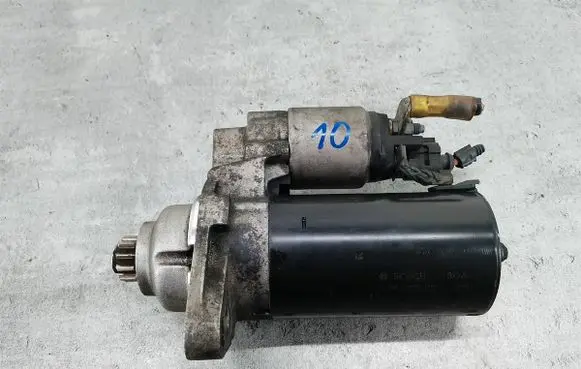 Volkswagen PASSAT B6 Starter motor 02Z911023F