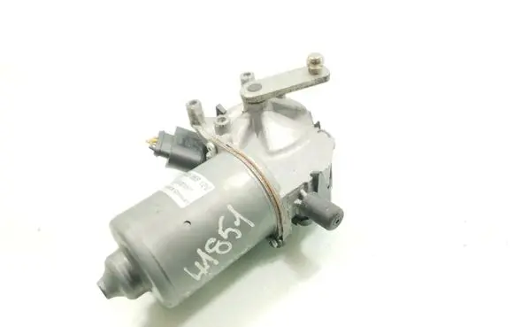 Opel Corsa D Wiper motor 13372899