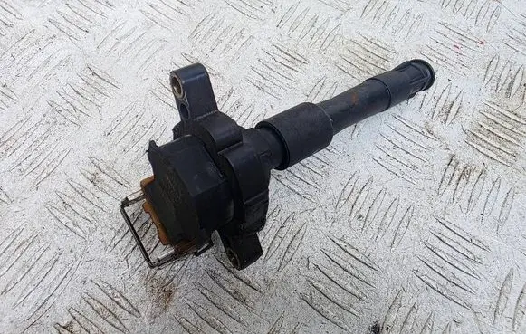 BMW 5 E39 High voltage ignition coil 1748017