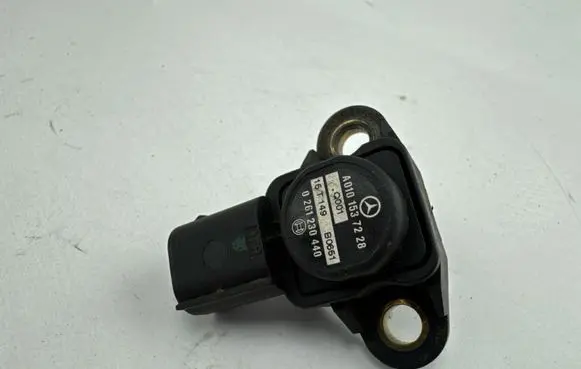 Mercedes-Benz C W205 Air pressure sensor A0101537228