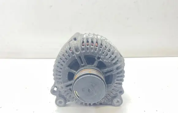 Audi A4 S4 B7 8E 8H Generator/alternator