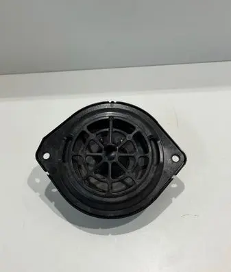 Audi A4 S4 B9 8W Front door speaker 4M0035416B 3493990010