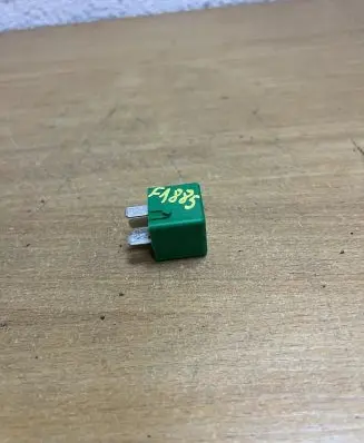Mercedes-Benz ML W164 Other relay 0025422319 F1885