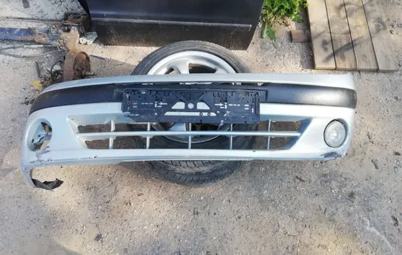 Renault Scenic I Front bumper