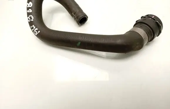 Volvo V40 Engine coolant pipe/hose 32203162 8888627392