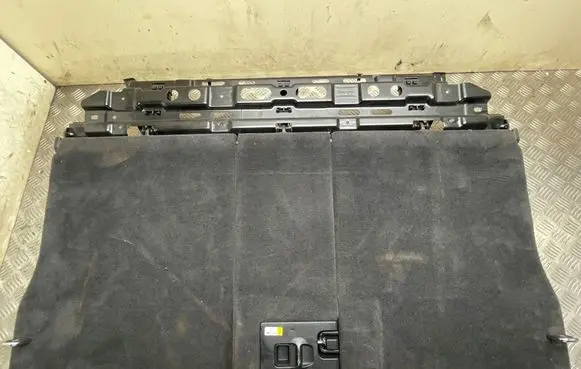 BMW 5 GT F07 Trunk separation