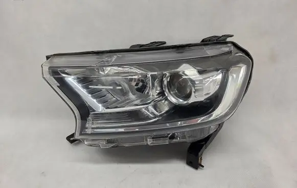 Ford Ranger Headlight/headlamp 13W02930A SP13W02930A