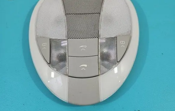 Mercedes-Benz CLS C219 Other interior light 28004220 IMPRK1457485