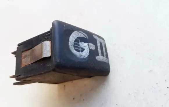 Volkswagen Golf II Windscreen/window heater switch 919959621B SWF501.187