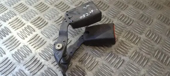 Ford Mondeo Mk III Rear seatbelt 1s71f613k21 33012119