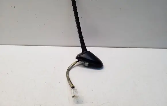 Toyota Prius (XW30) Radio antenna V308742C