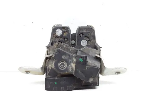Mercedes-Benz E W212 Tailgate/trunk/boot lock/catch/latch A2047400435