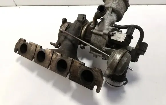 Audi A4 S4 B8 8K Turbo 06H145702G