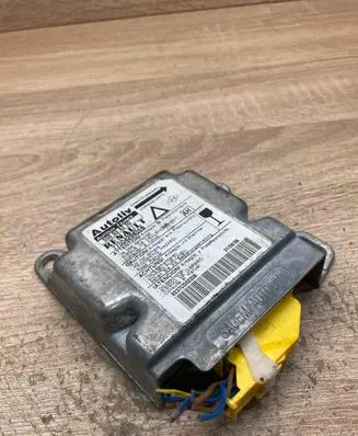 Renault Laguna I Airbag control unit/module 550536200 7700429436B WithPlug