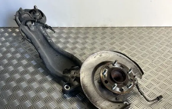 Chrysler Pacifica Rear wheel hub spindle/knuckle 