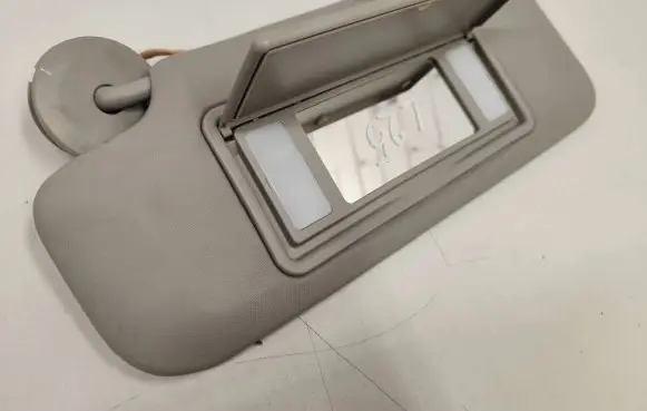 Opel Astra J Sun visor
