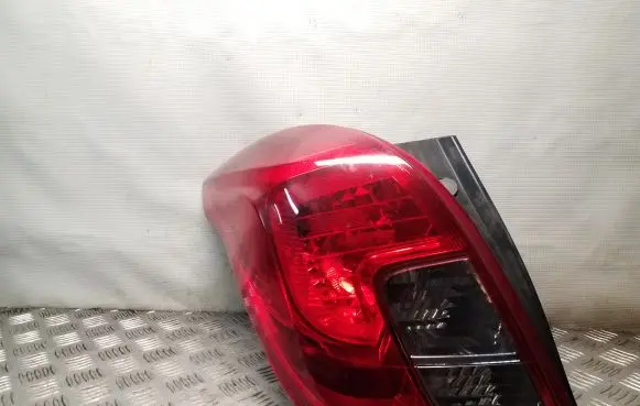 Opel Mokka Rear/tail lights 42435941