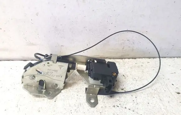 Volkswagen Touareg I Tailgate window lock/catch/latch 7L0827506E