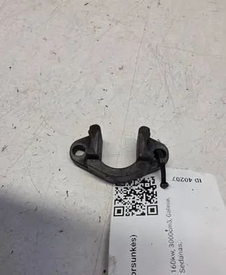 BMW 7 E65 E66 Fuel Injector clamp holder 13537787215