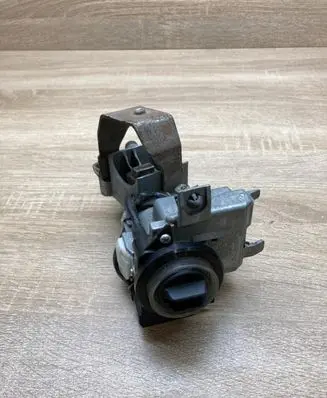 Mazda CX-7 Ignition lock X1T26271D