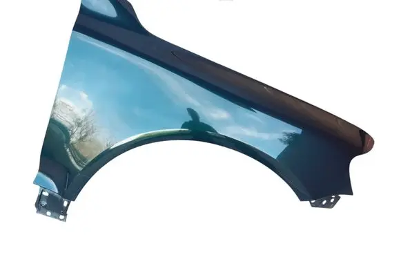 Volkswagen Touareg I Fender 7L6821208C