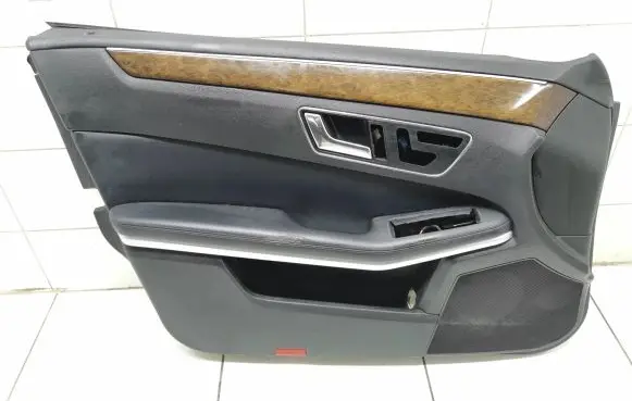 Front door card panel trim