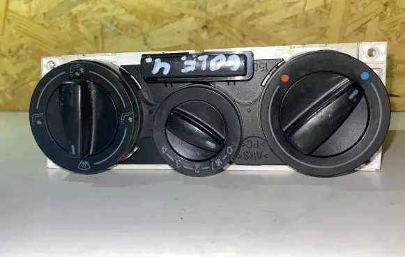 Volkswagen Golf IV Climate control unit 1J0819045F 901511201000