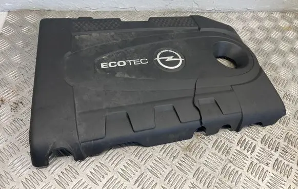 Opel Insignia A Engine cover (trim) 31567156
