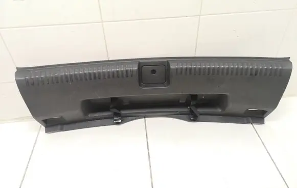 Volkswagen Jetta VI Trunk/boot sill cover protection 5C6858183 5C6863459C