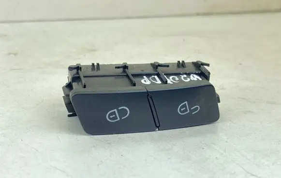 Mercedes-Benz C W204 Central locking switch button A2048706410 03151610