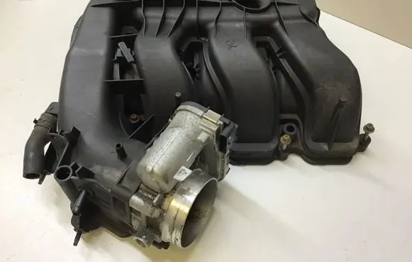 Dodge Durango Intake manifold 05184693AE 05184349AC 05184070AK