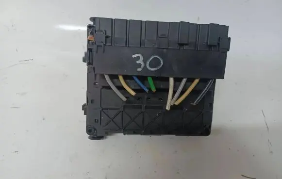 Citroen C5 Fuse module 9643100980 S110500004C