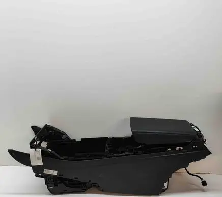 Tesla Model Y Center console 175550102A