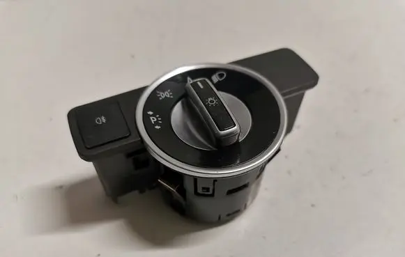 Mercedes-Benz E W212 Light switch