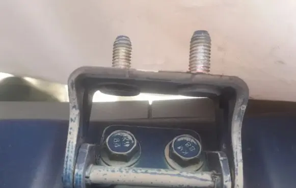 Chevrolet Lacetti Tailgate/trunk/boot hinge