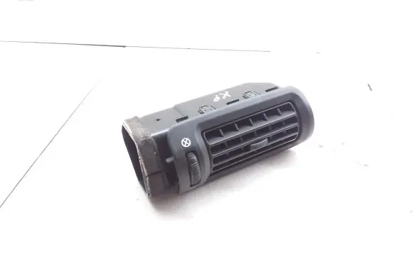 KIA Sorento Dashboard side air vent grill/cover trim 970502P000 807D043100