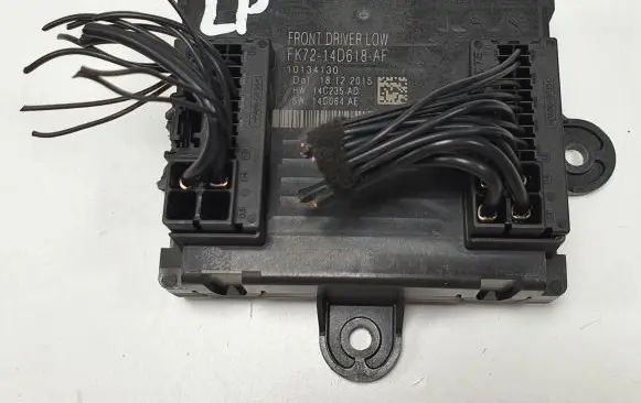 Land Rover Discovery Sport Door control unit/module FK72-14D618-AF