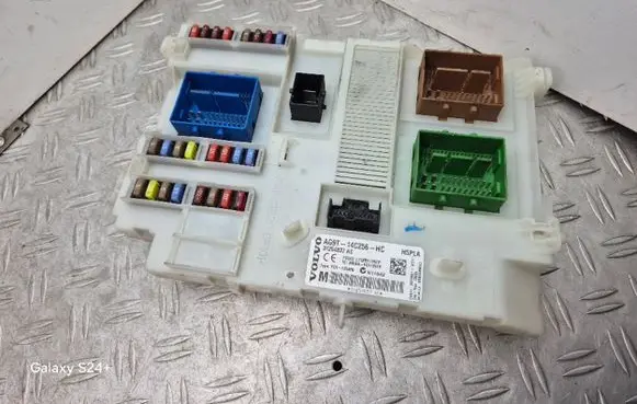 Volvo XC60 Fuse module 31254837 31254837AC AG9T14C256HC