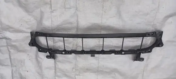 Mazda CX-30 Front bumper lower grill DGH9501T1