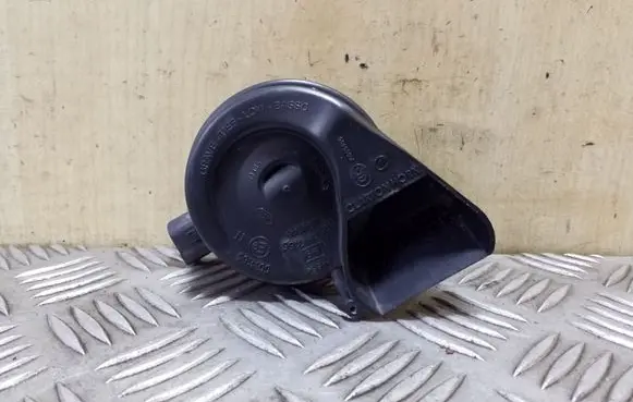 Audi Q5 SQ5 Horn signal 8T0951221